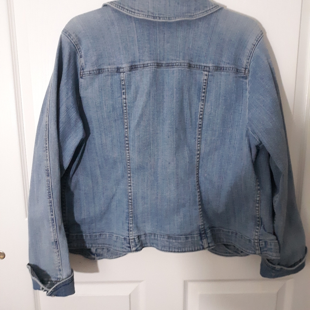 Denim jacket - Picture 3 of 4